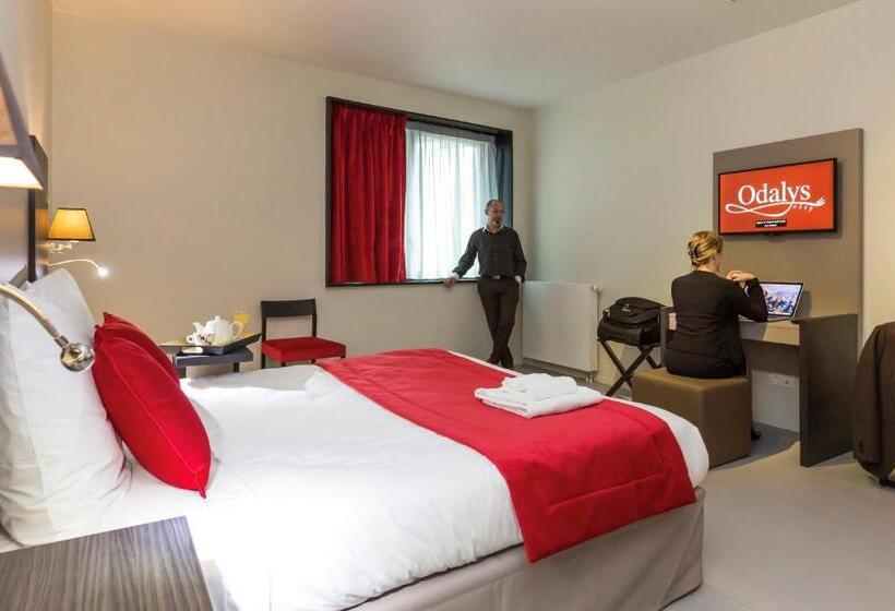 Fotos del hotel Odalys City Paris Xvii:  12