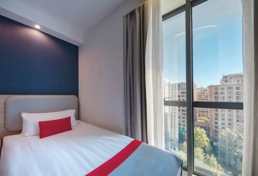 Holiday Inn Express  Yerevan, An Ihg