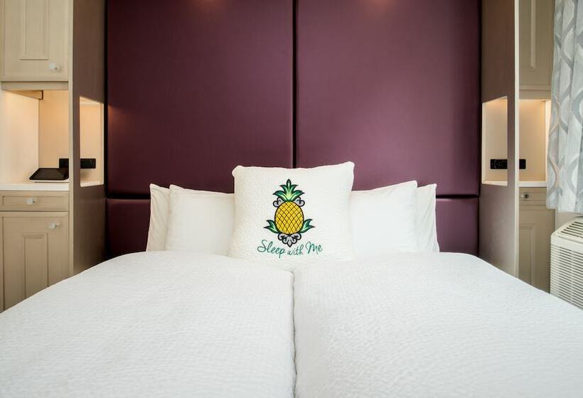 Fotos del hotel Staypineapple, An Artful , Midtown New York:  9