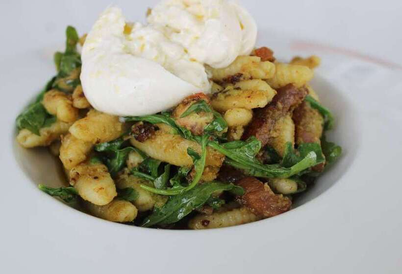 Fotos del hotel The Rose Chicago, Tapestry Collection By Hilton:  7