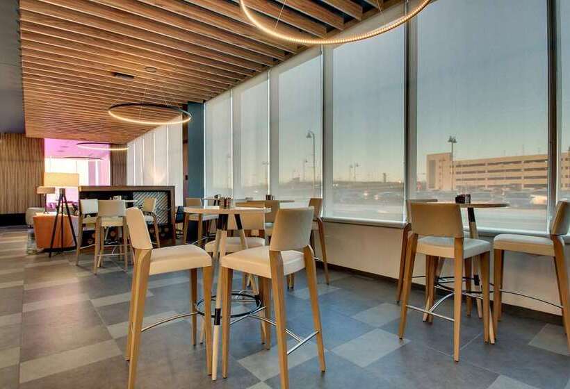 Fotos del hotel The Rose Chicago, Tapestry Collection By Hilton:  15