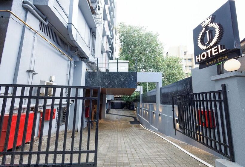 Fotos del hotel Treebo Trend J Esvi:  21