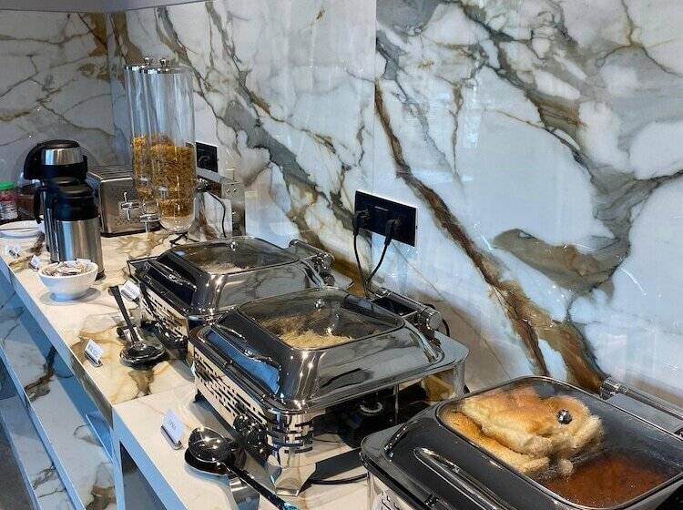 Fotos del hotel Treebo Trend J Esvi:  9