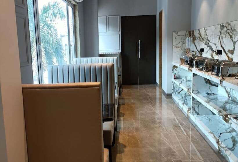 Fotos del hotel Treebo Trend J Esvi:  23