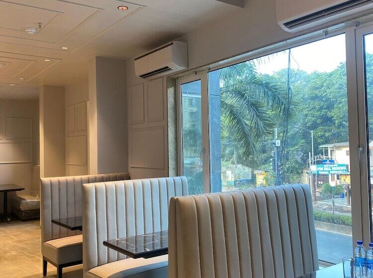 Fotos del hotel Treebo Trend J Esvi:  24