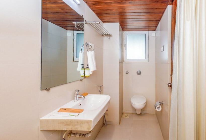 Fotos del hotel Treebo Trend J Esvi:  3