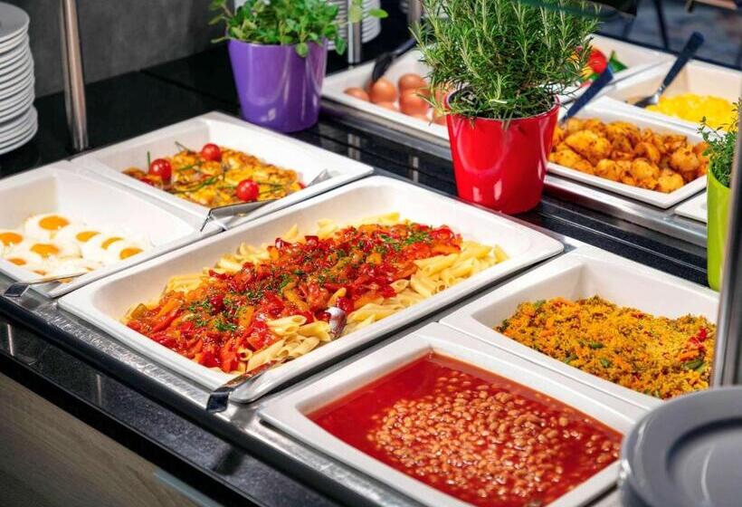 Fotos del hotel Ibis Poznan Centrum:  11