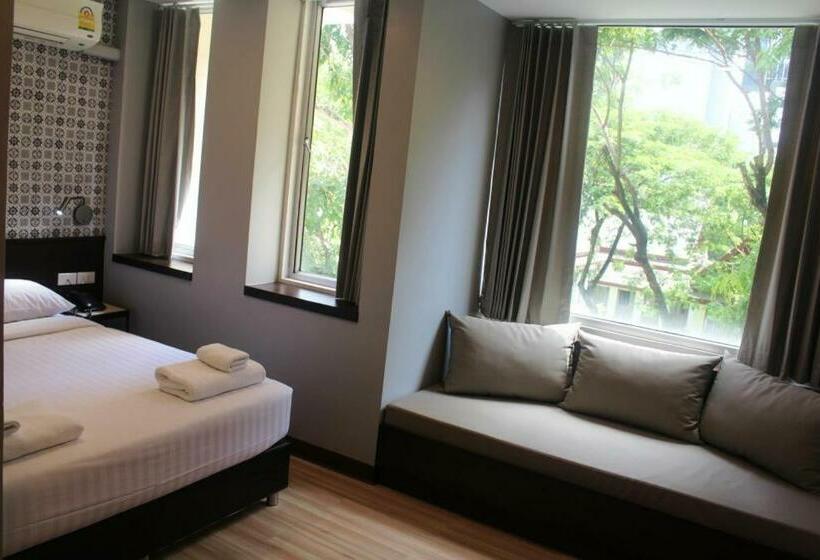 Fotos del hotel Ywca International House:  2