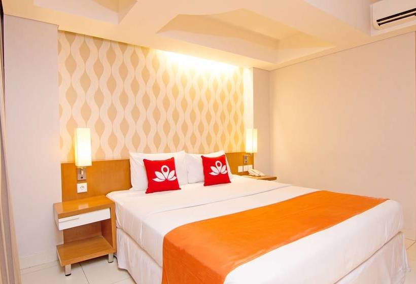 Fotos del hotel Zen Rooms Kuta Sunset Road:  11