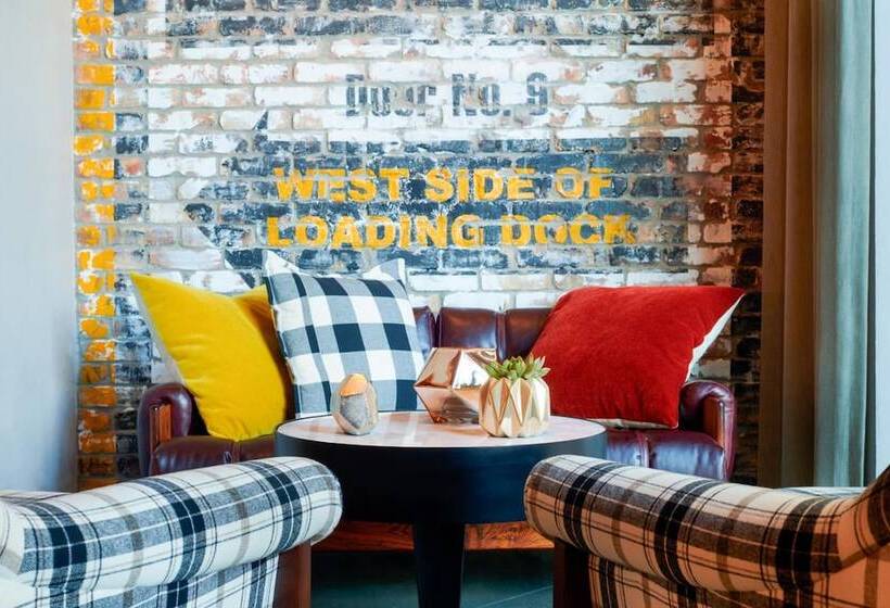 Fotos del hotel Julian Chicago:  2