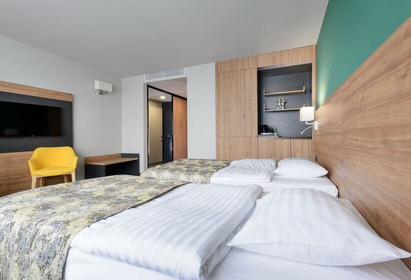 Fotos del hotel Favor Park:  7