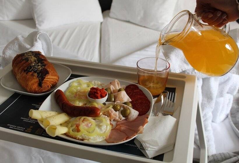 Fotos del hotel Garni Hotel 11tica Dm:  8