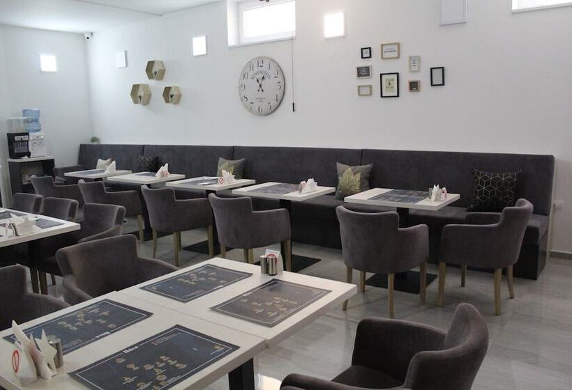 Fotos del hotel Garni Hotel 11tica Dm:  11