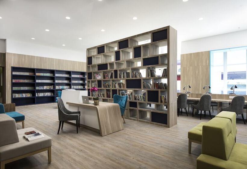 Fotos del hotel Pinetree Marina Resort:  21