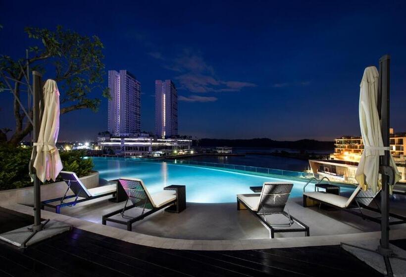 Fotos del hotel Pinetree Marina Resort:  18