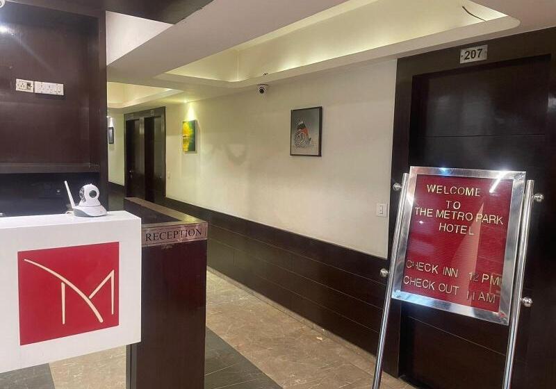 Fotos del hotel Fabhotel Metro Park:  3