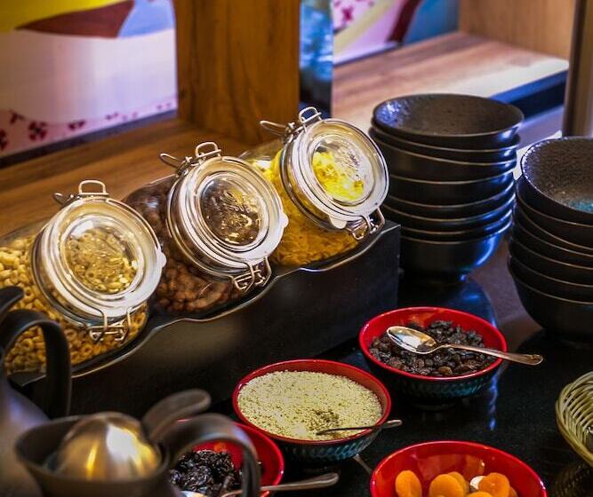 Fotos del hotel T62:  3