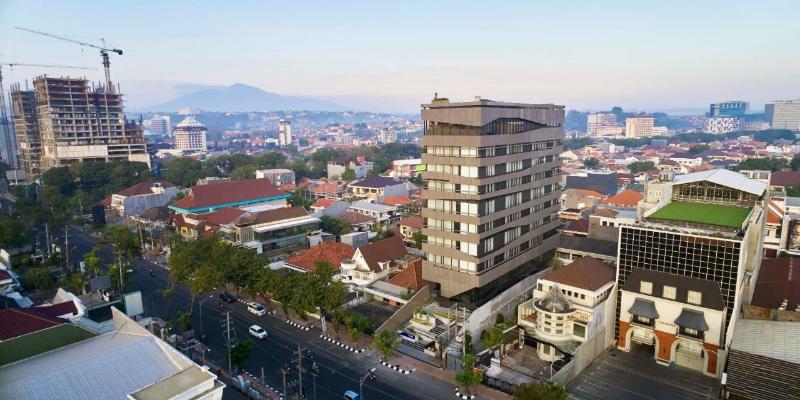 Artotel Gajahmada Semarang