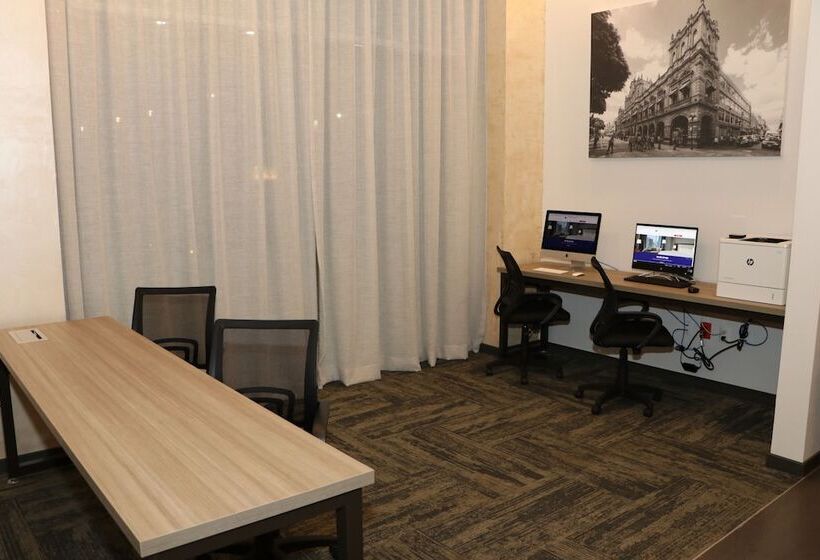 Fotos del hotel Hampton Inn & Suites By Hilton Puebla:  4