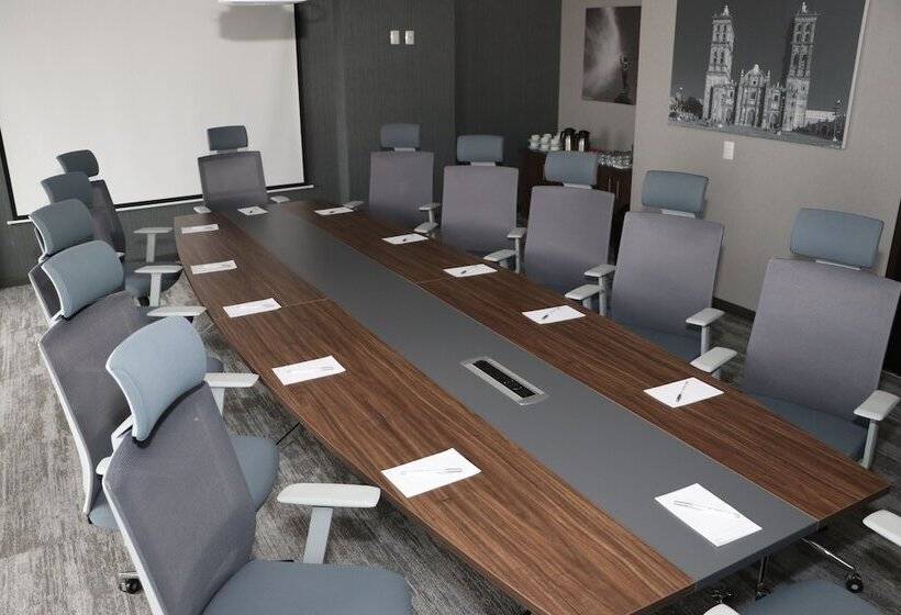 Fotos del hotel Hampton Inn & Suites By Hilton Puebla:  16