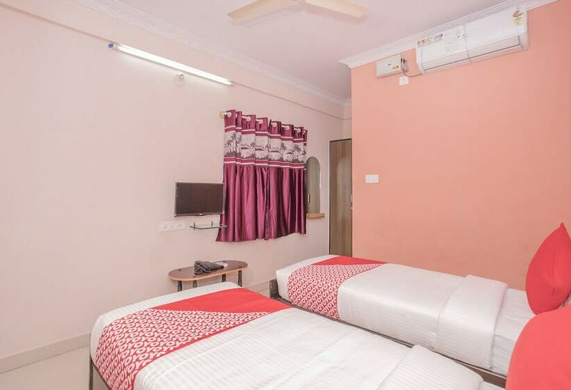 Fotos del hotel Oyo 10363 Sri Balaji Guest House:  5