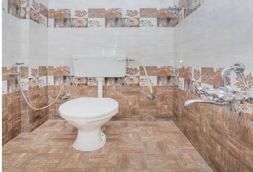 Fotos del hotel Oyo 10363 Sri Balaji Guest House:  7