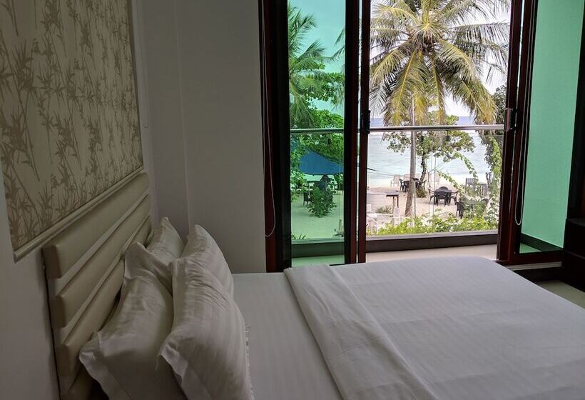 Fotos del hotel Huvan Beach Hotel At Hulhumale':  11