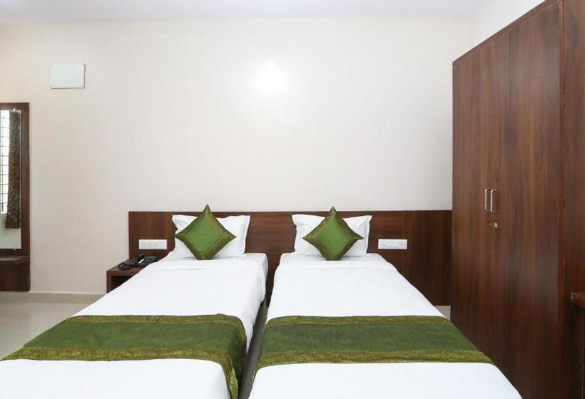 Fotos del hotel Treebo Trend Krishnaa Comfort:  4