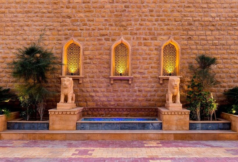 Fotos del hotel Sairafort Sarovar Portico:  15