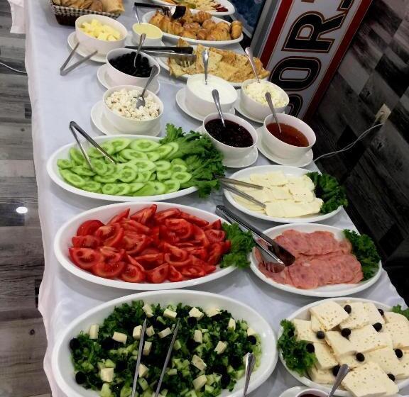 Fotos del hotel Aristocrat Batumi:  11