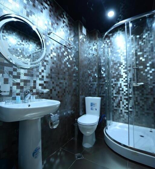 Fotos del hotel Aristocrat Batumi:  4