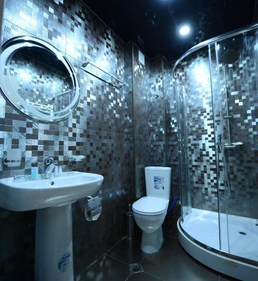 Fotos del hotel Aristocrat Batumi:  25