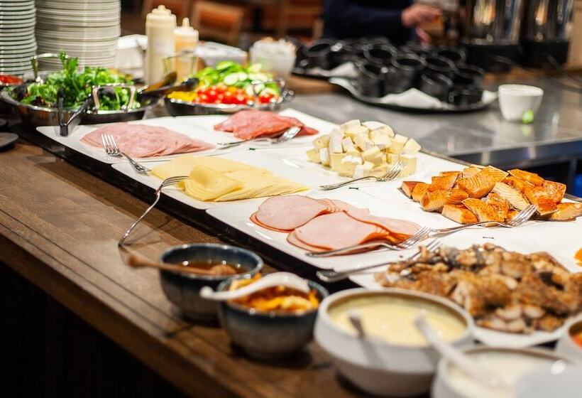 Fotos del hotel The Verdandi:  28