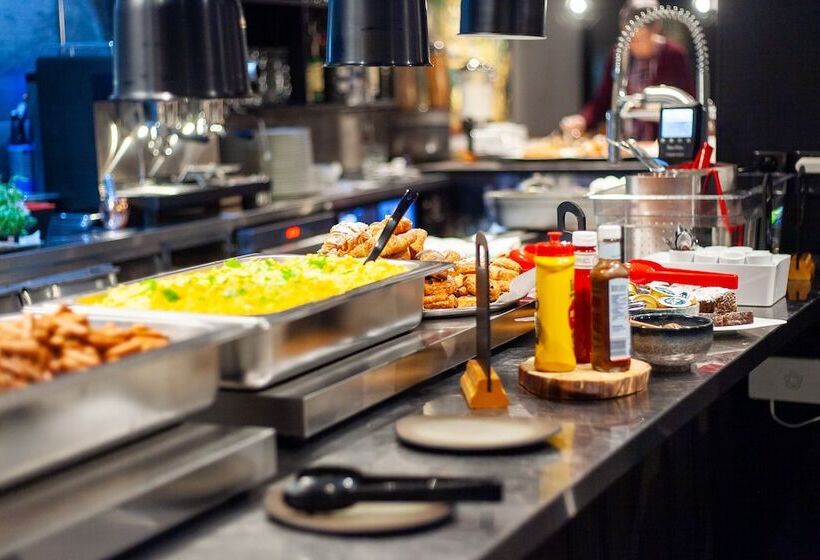 Fotos del hotel The Verdandi:  29