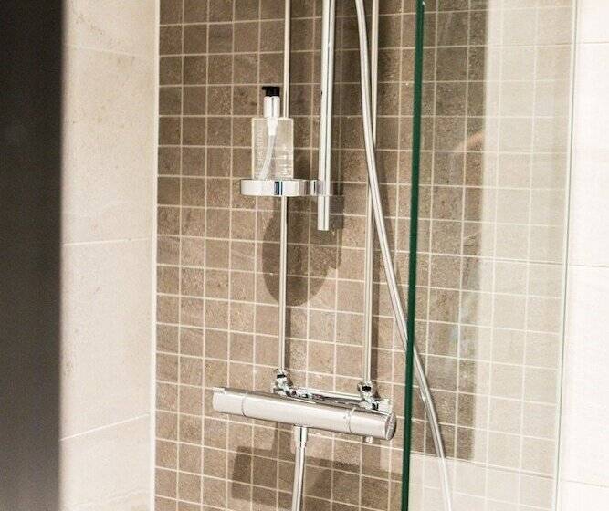 Fotos del hotel The Verdandi:  36