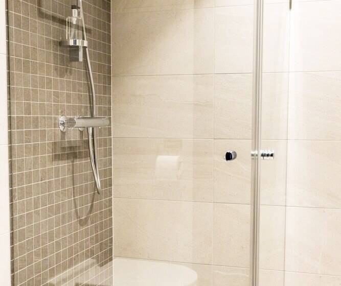 Fotos del hotel The Verdandi:  37