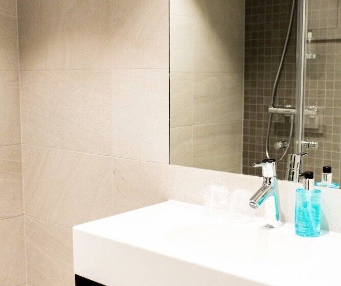 Fotos del hotel The Verdandi:  39