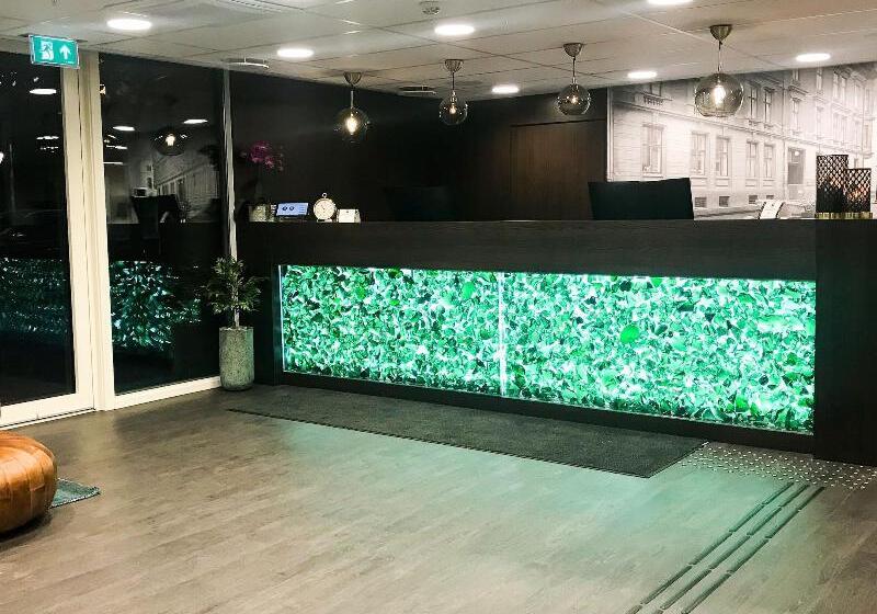 Fotos del hotel The Verdandi:  44