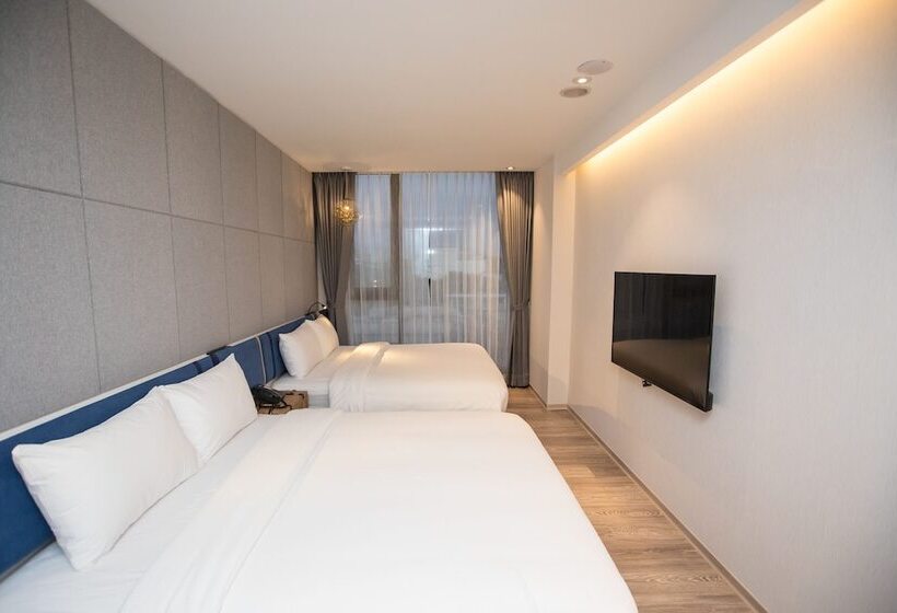 Fotos del hotel Explore:  2