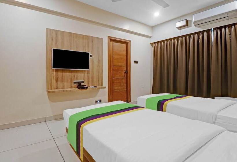 Fotos del hotel Capital O 60740 Silver Key:  22