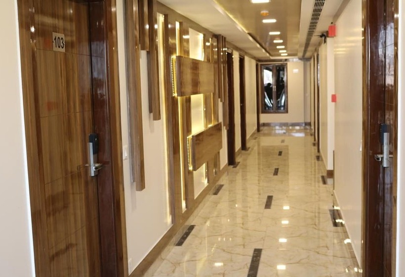 Fotos del hotel Ap Holiday Inn:  11