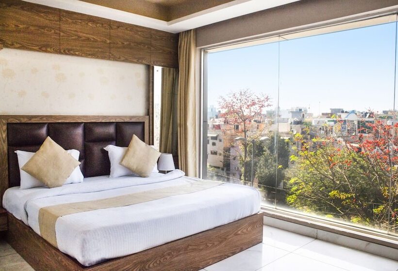 Fotos del hotel Ap Holiday Inn:  25