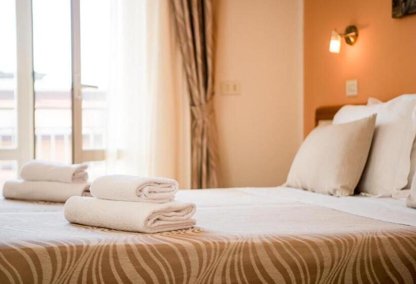 Fotos del hotel Unique:  9