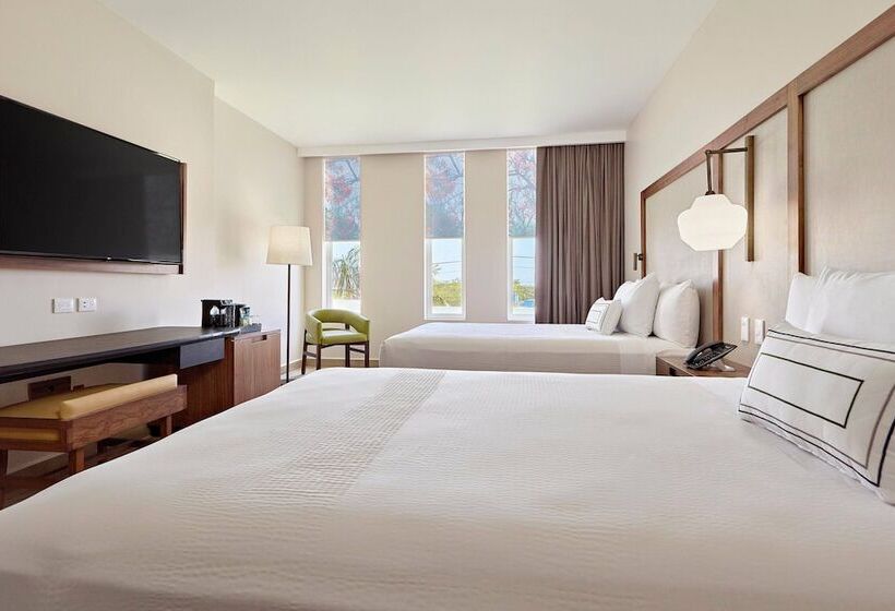 Fotos del hotel Fairfield Inn & Suites By Marriott Cancun Airport:  4