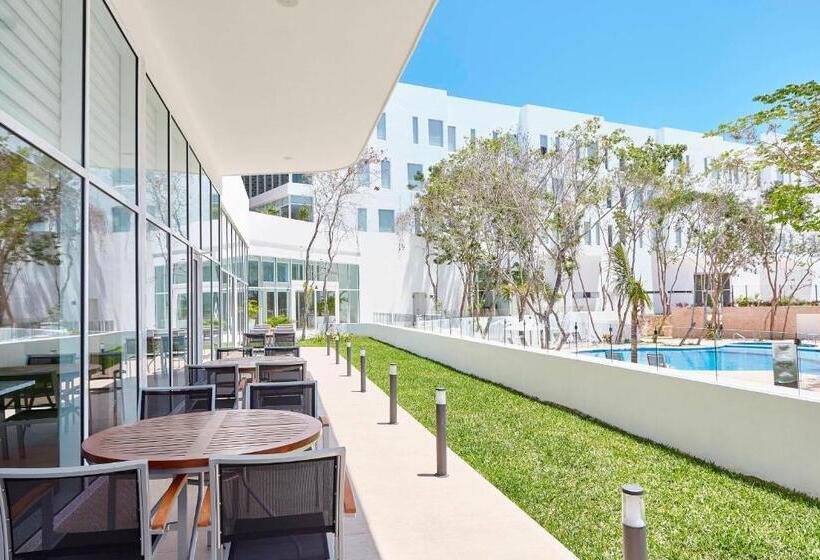 Fotos del hotel Fairfield Inn & Suites By Marriott Cancun Airport:  11