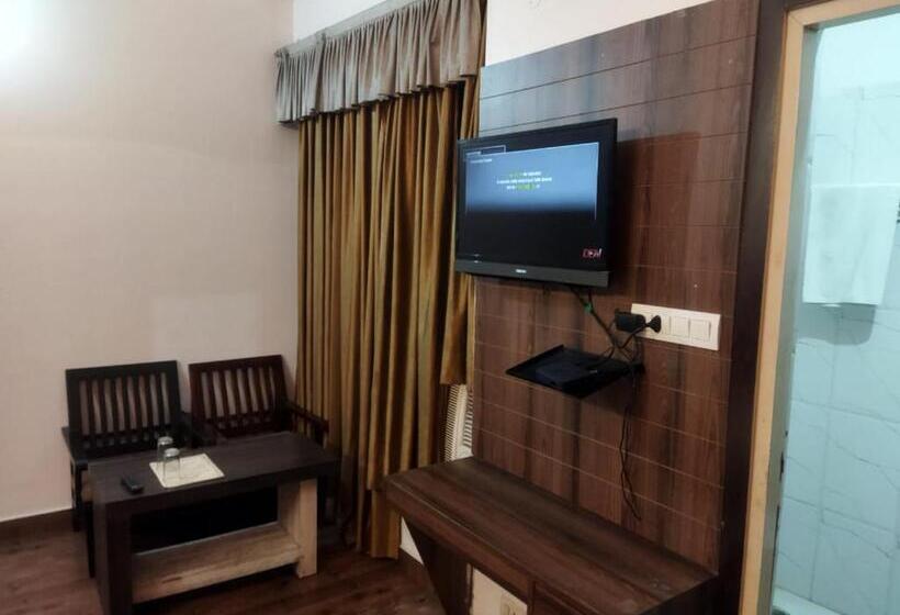 Fotos del hotel Fabexpress Global Inn Hussain Ganj:  15