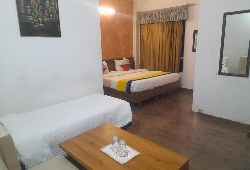 Fotos del hotel Fabexpress Global Inn Hussain Ganj:  9