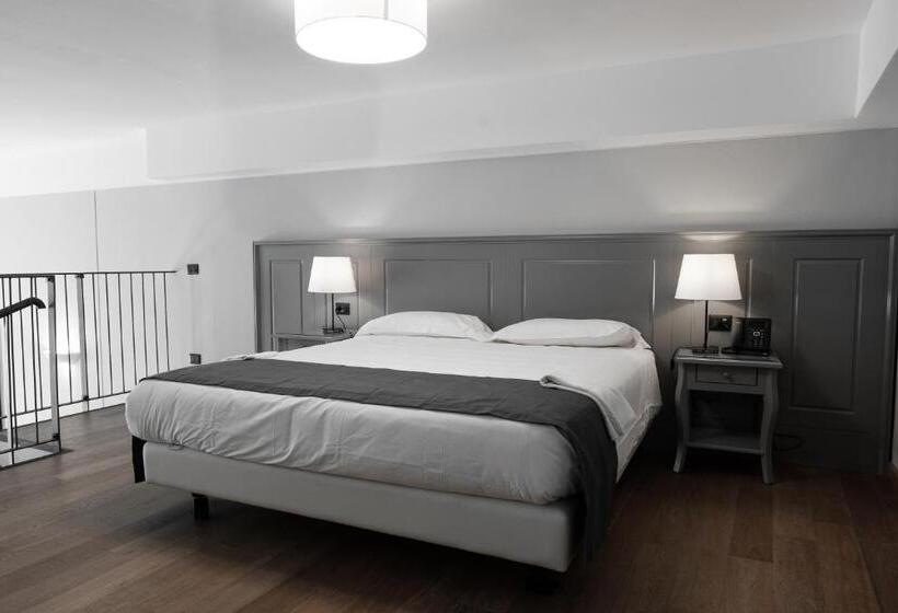 Fotos del hotel De Ville:  4