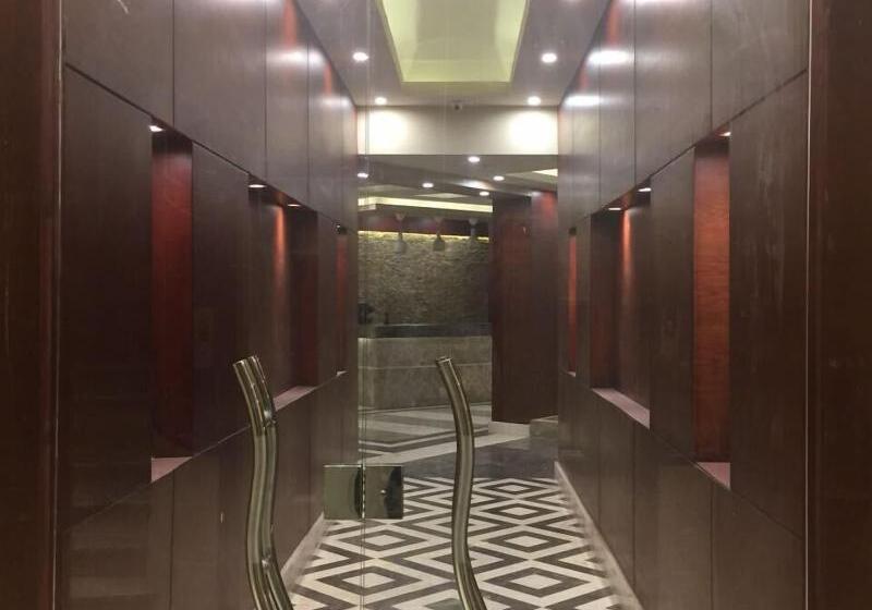 Fotos del hotel Grand Palace:  8