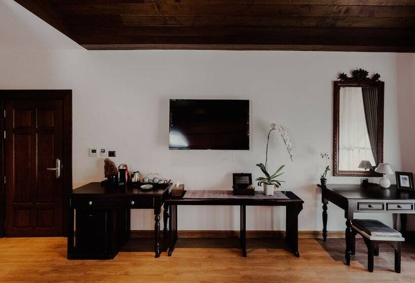 Phor Liang Meun Terracotta Arts  Sha Extra Plus